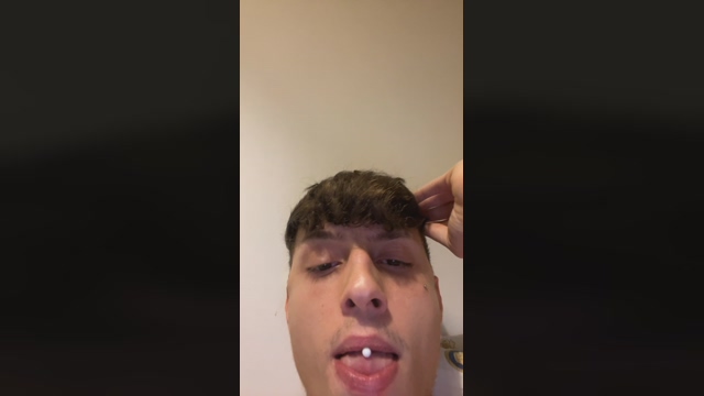 Angeluzzo01  28-03-2022